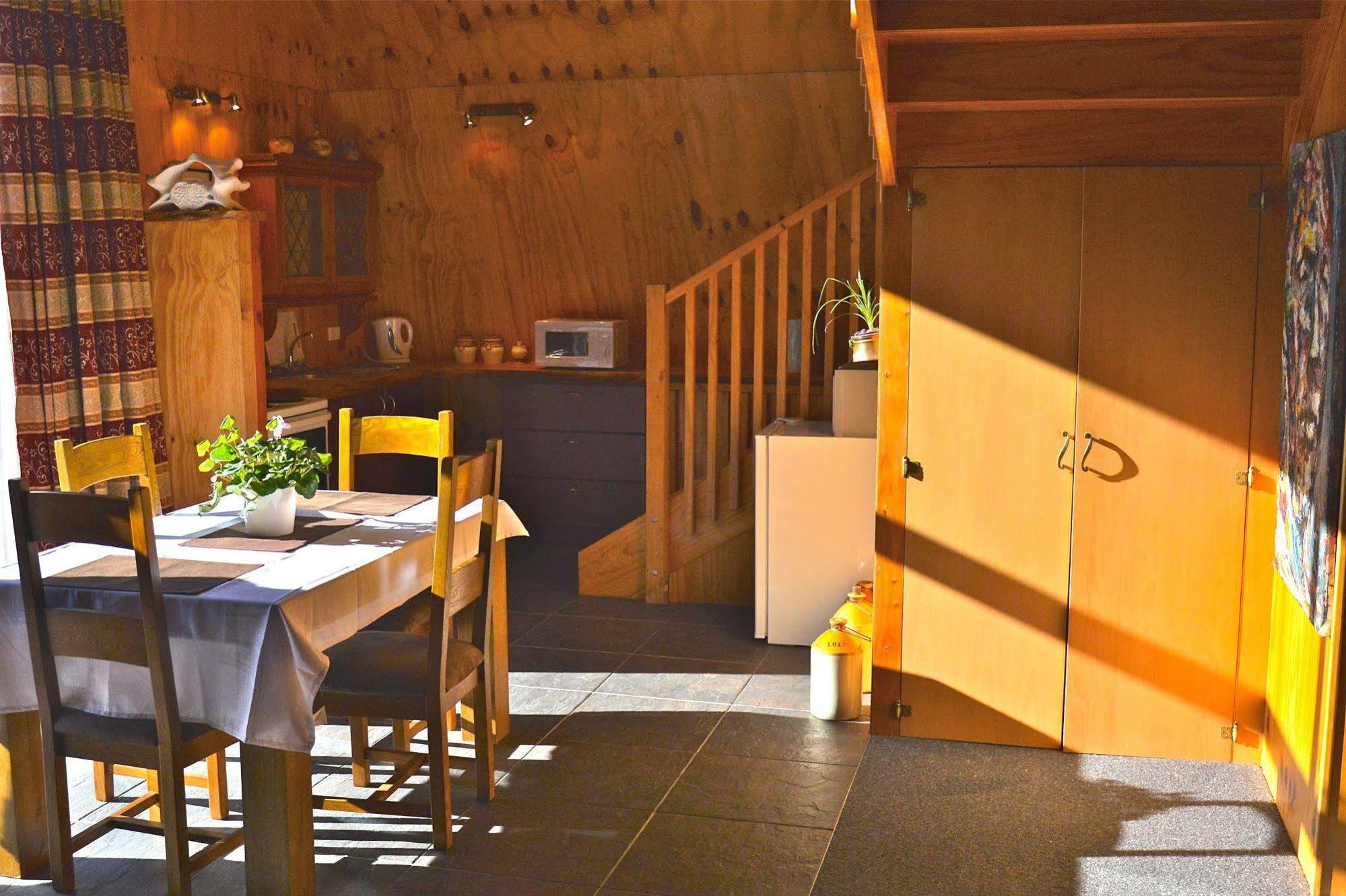 Barn Bed And Breakfast Waitati Esterno foto